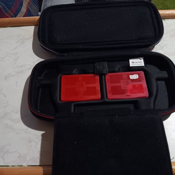 Nintendo Switch Two 4-Game Storage Cases & Mario Odyssey Console Travel Case - Picture 3 of 3